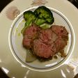子羊肩肉のロースト 3種のチーズソース