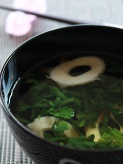 春菊と竹輪のすまし汁-レシピのメイン写真
