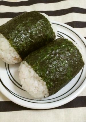 岩海苔とゆず胡椒のおにぎり-レシピのメイン写真
