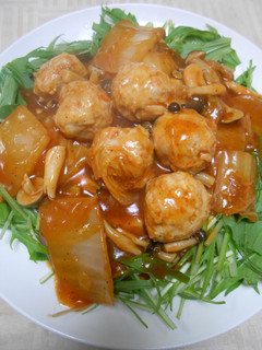 鶏肉団子と白菜のピリ辛ケチャップ煮-レシピのメイン写真