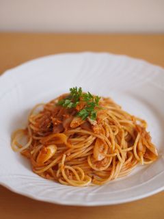 オイルサーディンと長ネギのトマトパスタ-レシピのメイン写真