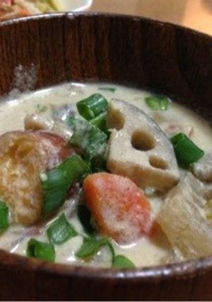 根菜たっぷり♪ごまと豆乳のお味噌汁-レシピのメイン写真