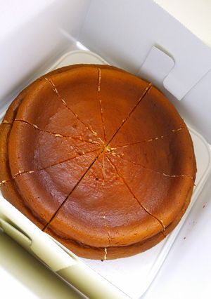 いちごジャムのベイクドチーズケーキ-レシピのメイン写真