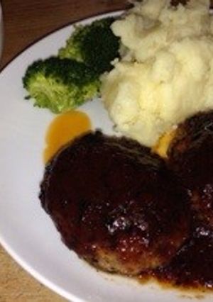 フォアグラ入りハンバーグ-レシピのメイン写真