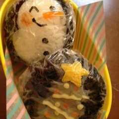 รูปของ クリスマスのお弁当☆おにぎりで♪