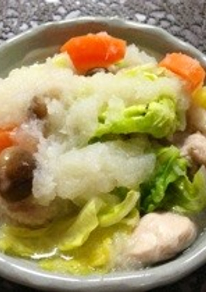 鶏みぞれ鍋☆ 大根おろしで煮るだけ〜♪-レシピのメイン写真