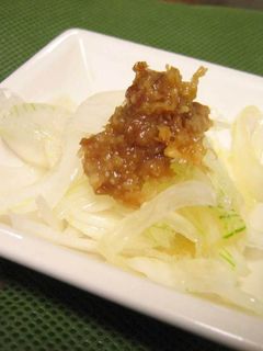 新たまねぎのかつおぶし味噌がけ簡単サラダ-レシピのメイン写真