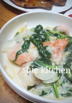 簡単に！サーモンクリームパスタ-レシピのメイン写真