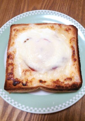 簡単!!目玉焼きﾄｰｽﾄ♡-レシピのメイン写真