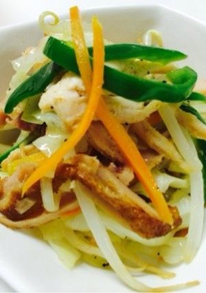 リメイク❗️クリスマスチキンで野菜炒め♪-レシピのメイン写真