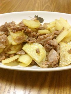 かんた〜ん♥ポテ肉炒め♪-レシピのメイン写真