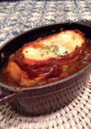 癖になる☆オニオングラタンスープ-レシピのメイン写真