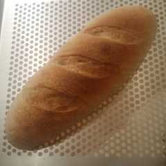 รูปของ 全粒粉を味わうフランスパン(ハード)