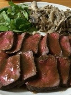料理初心者でも簡単☆ローストビーフ-レシピのメイン写真