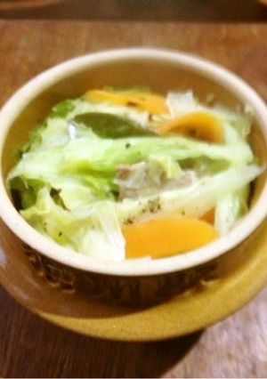 釜飯の器deきゃべつと豚薄切りの蒸し焼き-レシピのメイン写真