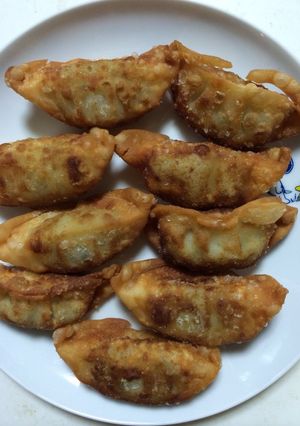 簡単リメイク〜市販餃子で揚げ餃子〜-レシピのメイン写真