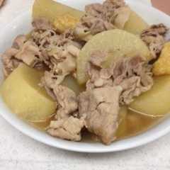 รูปของ とろける大根が美味い！豚肉と大根の煮物