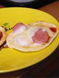 餃子の皮で作ったミニピザ-レシピのメイン写真