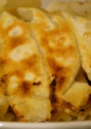 ホットプレートで！簡単ギョーザ！-レシピのメイン写真