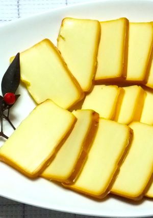 土鍋で軽いくん製：　プロセスチーズ-レシピのメイン写真