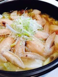 けんちん汁リメイク☆手羽先鍋-レシピのメイン写真