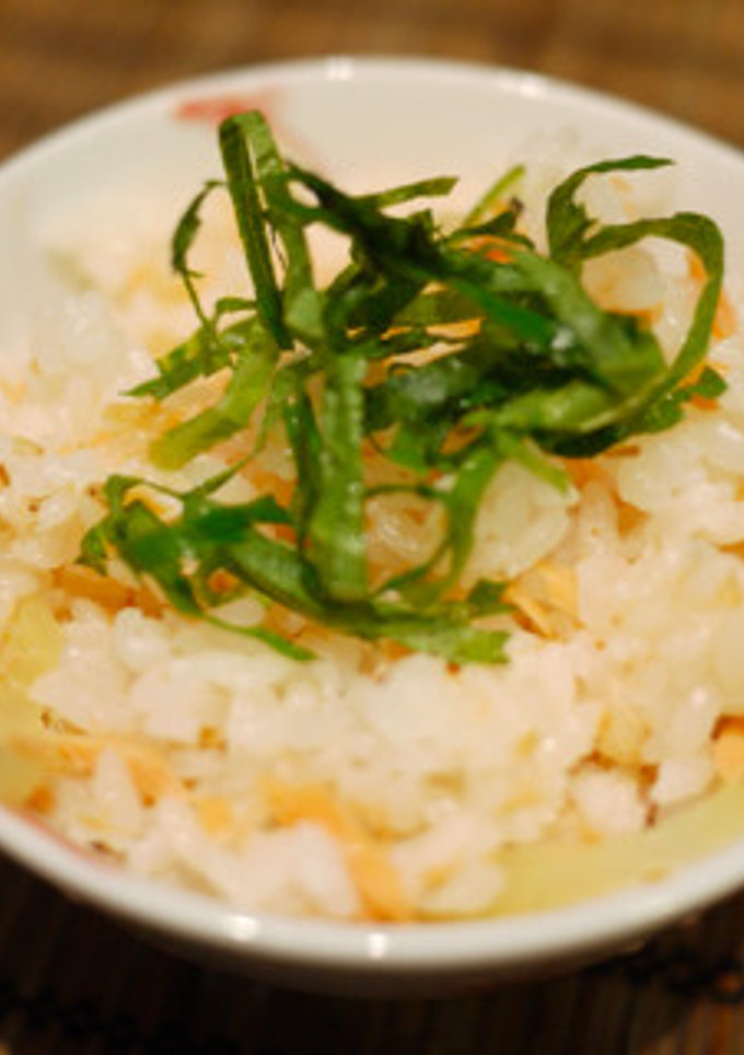 行楽にも！鮭と沢庵の混ぜご飯！-レシピのメイン写真