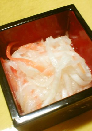 おせち　レモン風味の紅白なます-レシピのメイン写真