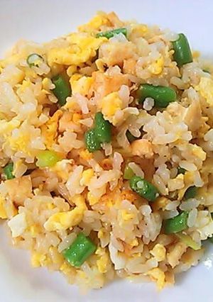 肉なしでも美味しいパラパラ炒飯の秘密は‥-レシピのメイン写真