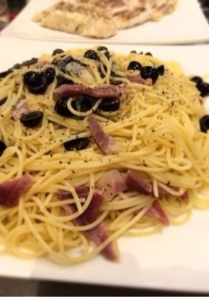 パンチェッタと黒オリーブのパスタ-レシピのメイン写真