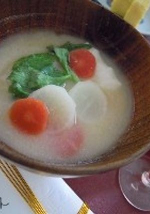お雑煮（白みそ仕立て）-レシピのメイン写真