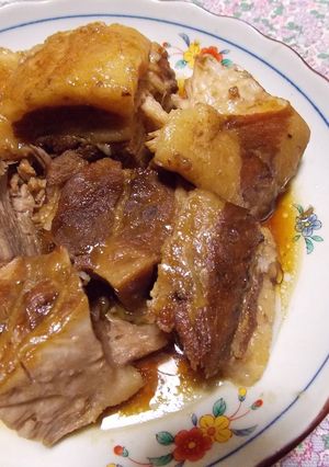 食べてにっこり！黒砂糖で作るトロ甘煮豚-レシピのメイン写真