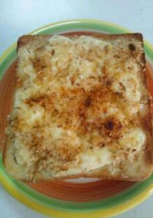 マヨチーズおかかトースト-レシピのメイン写真