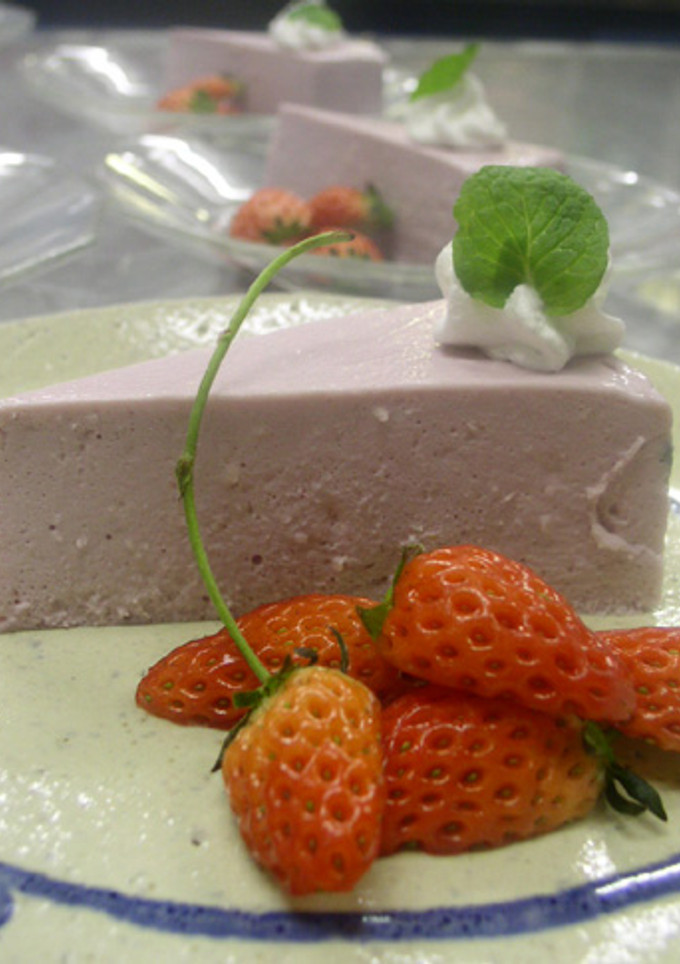 紫芋のレアチーズケーキ-レシピのメイン写真