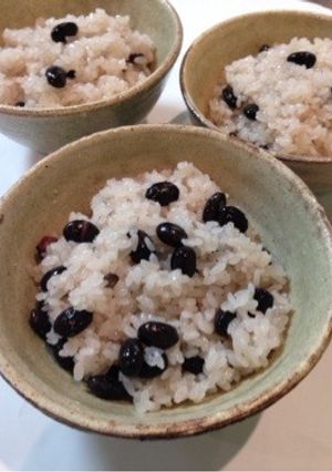 簡単もちもち黒豆おこわ-レシピのメイン写真