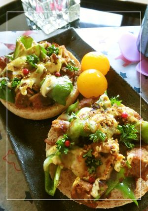 残りハンバーグのデミグラカレートースト-レシピのメイン写真