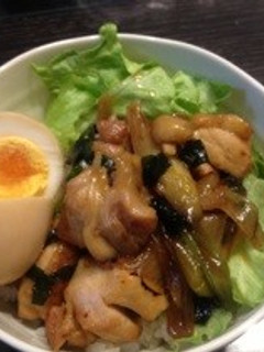 長ネギたっぷり焼鳥丼-レシピのメイン写真