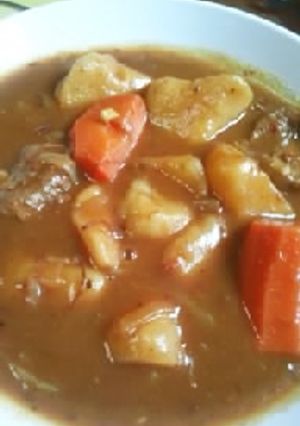 １０人用の大鍋カレー・輸入牛で安く！-レシピのメイン写真