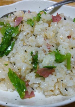 セロリの葉でマヨネーズチャーハン♪-レシピのメイン写真