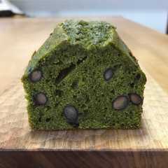 รูปของ 黒豆抹茶パウンドケーキ。