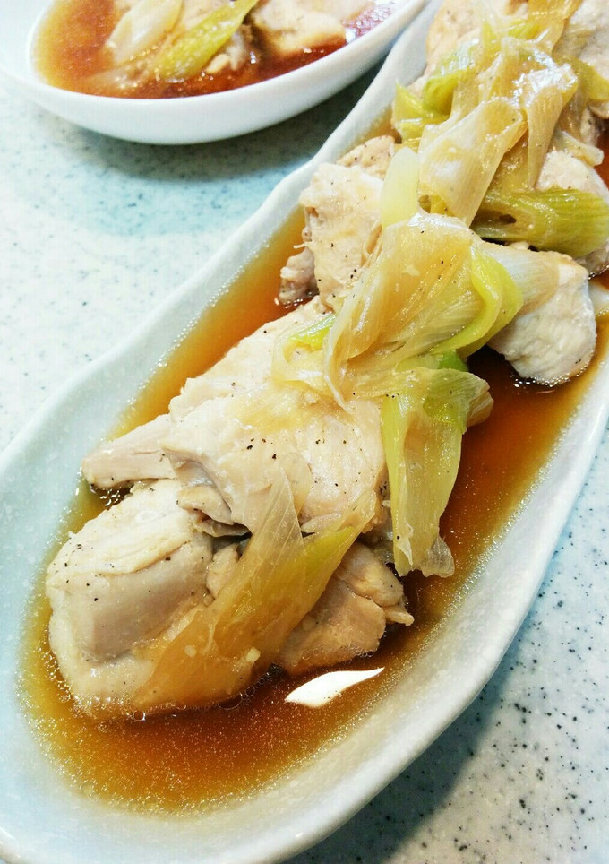 簡単‼︎美味しい‼︎鶏と長葱の蒸し物♪-レシピのメイン写真