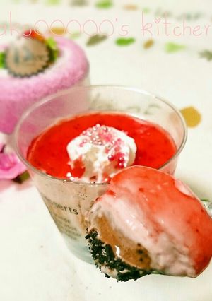 とろける美味しさ♪チョコと苺の2層ムース-レシピのメイン写真