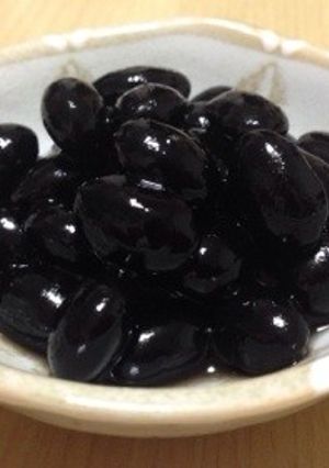 【保温鍋で】甘さ控えめ保温調理の黒豆煮-レシピのメイン写真