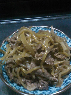 牛肉と糸蒟蒻とごぼうのきんびら風-レシピのメイン写真