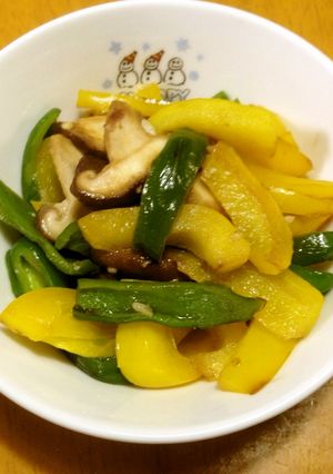 パプリカ椎茸炒め♪塩麹味-レシピのメイン写真