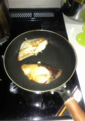 フライパンでブリ照り(ブリの照り焼き)-レシピのメイン写真