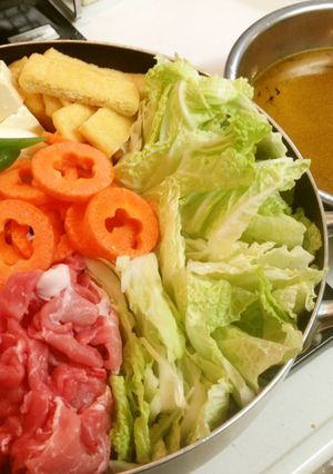和風あっさりカレー鍋＊つゆ-レシピのメイン写真
