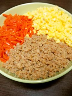 ❤鶏そぼろ❤-レシピのメイン写真
