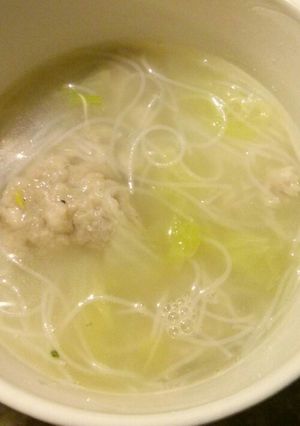 ヘルシー！白菜と肉団子の春雨スープ-レシピのメイン写真