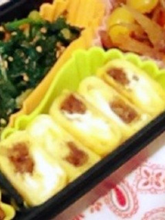 【リメイク】ドライカレー入り卵焼き-レシピのメイン写真