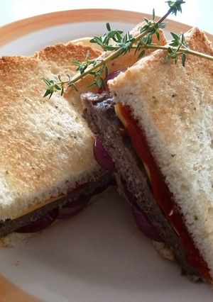 大満足！ラクダバーガー・ステーキサンド！-レシピのメイン写真